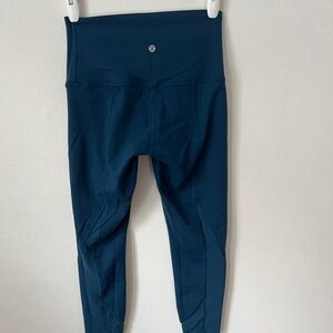 Blue lululemon cropped legging 3/4